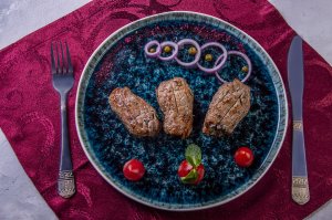 Телятина вишня на мангалі