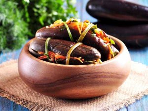 Азербайджанське соління з баклажанів